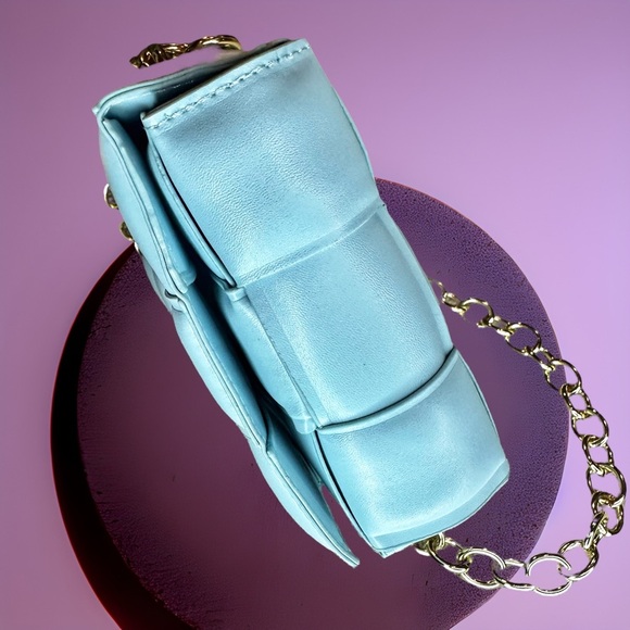 NEW Luxe Sky Blue Woven Vegan Leather Goldtone Chain Top Handle / Shoulder Bag - Picture 8 of 16